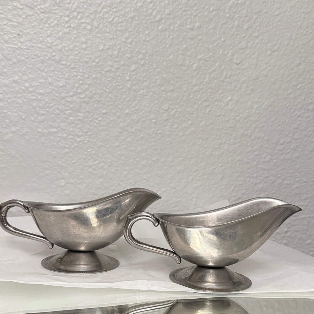 Pewter creamer (2)